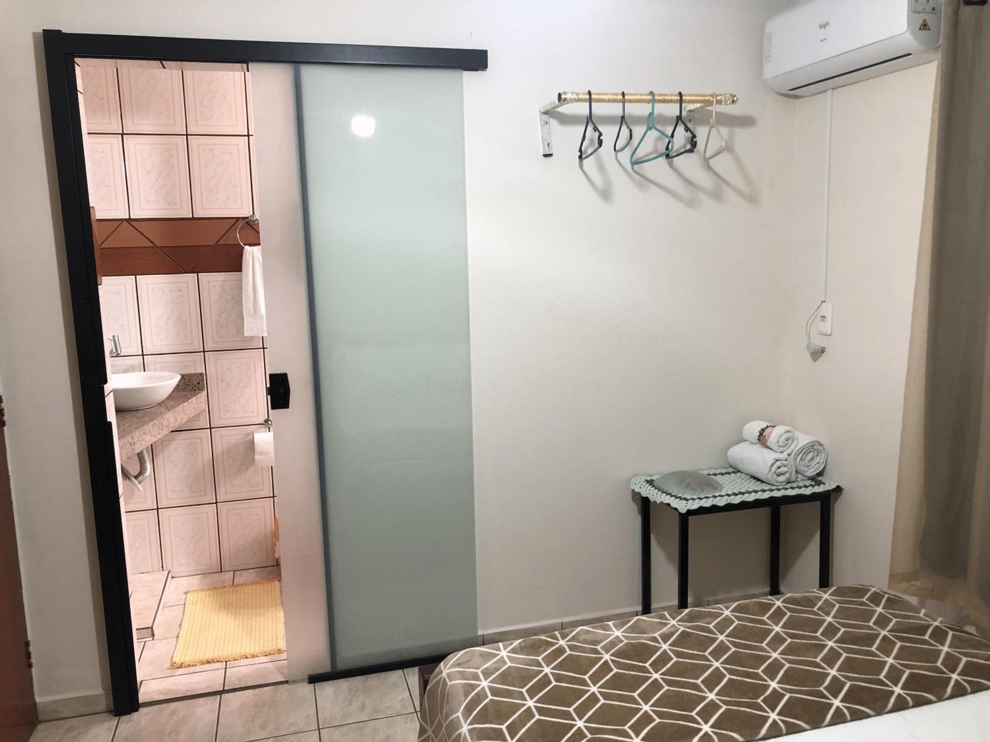 Pouso Pinheiro Quarto em Acomodações Particulares Pirenópolis
